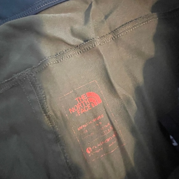 North Face pants - Picture 2 of 7